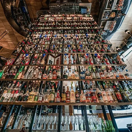 酒店 La Folie Douce