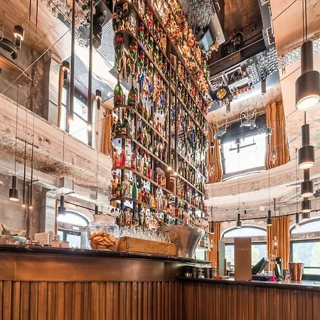 酒店 La Folie Douce *