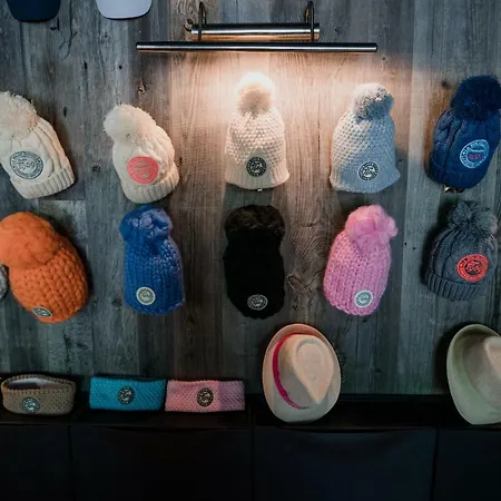 酒店 La Folie Douce 霞慕尼