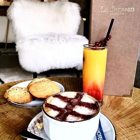 酒店 La Folie Douce *